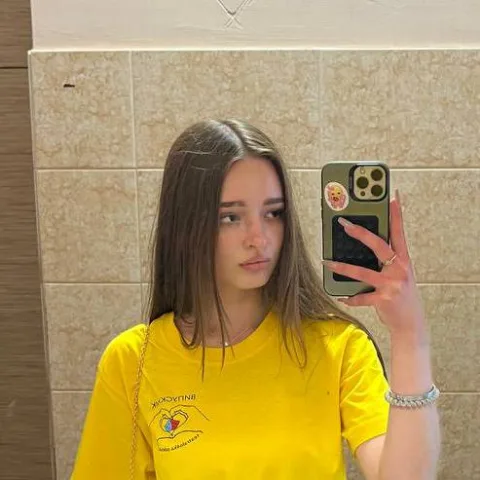 Ніколь Онищенко
